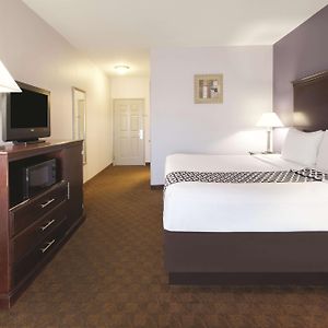 King Room Mobility or hearing accessible